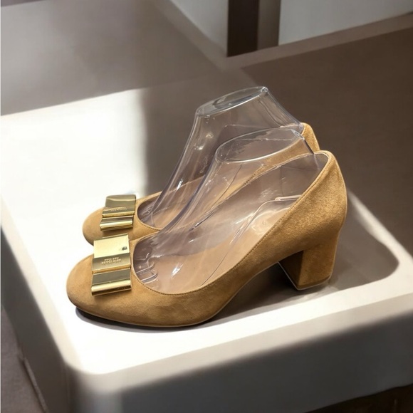 Kate Spade Tan and Gold Block Heel Pump with Metallic Toe - Picture 5 of 7